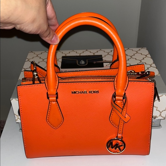 Michael Kors Orange Handbag - Picture 1 of 1